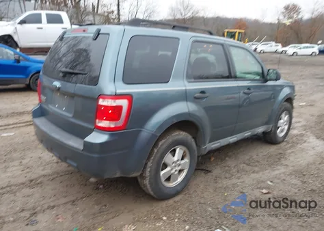 2010 Ford Escape Xlt from USA, damaged, VIN 1FMCU9DG5AKA87019